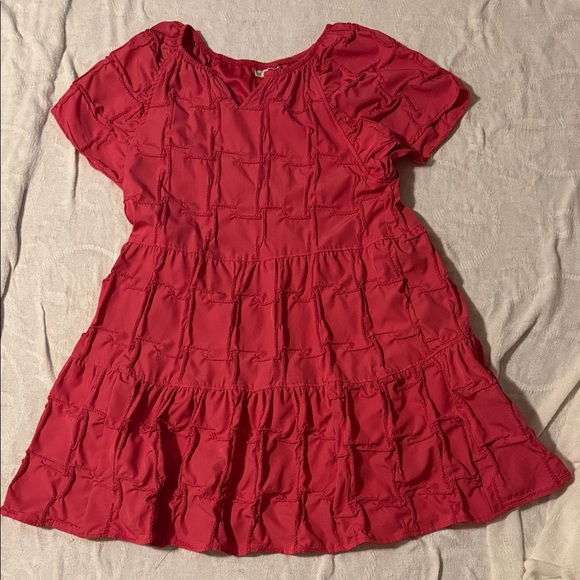 Cloth & portrait Dresses & Skirts - Cloth & Portrait Pink Tiered Ruffle Dress Short Sleeve Lined Size L